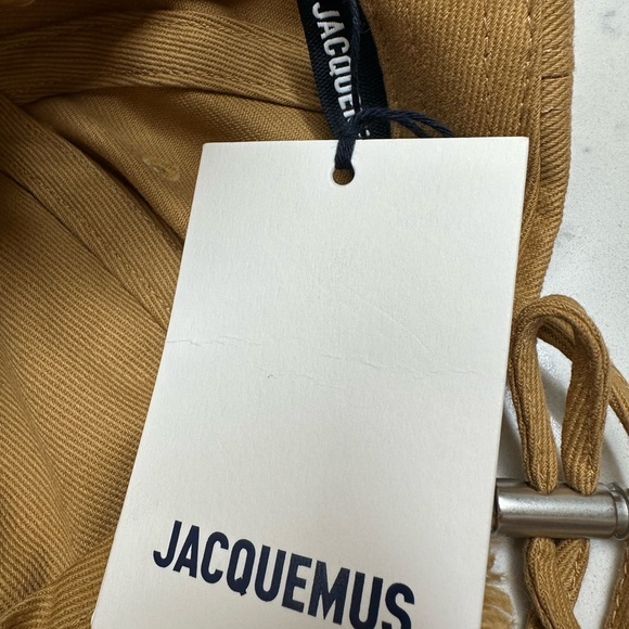 NWT Jacquemus Camel Frayed Edge Cap - Picture 4 of 6